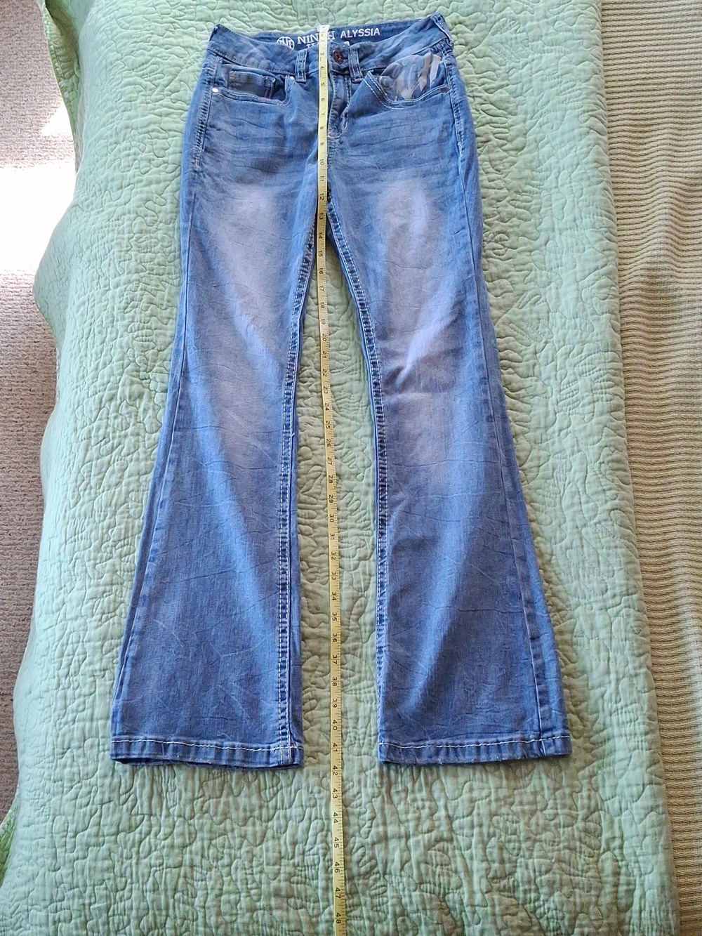 Ninth Hall Alyssia Size 4 Bootcut Rhinestone Flame Rose Tattoo Pockets - Picture 5 of 6